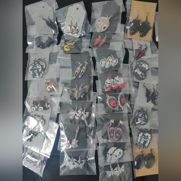 50 Piece Hand Crafted Gothic Goddess /Halloween Jewelry Wholesale - Picture 5 of 5